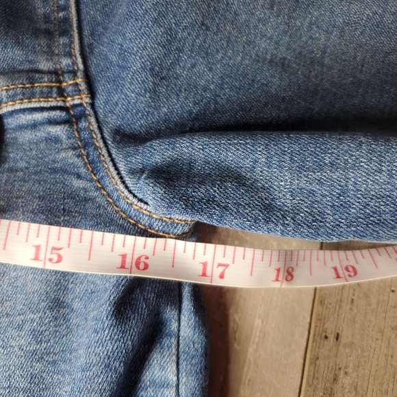 Old Navy Blue Classic Jean Jacket Girls Size XL 14 EUC - Picture 3 of 16